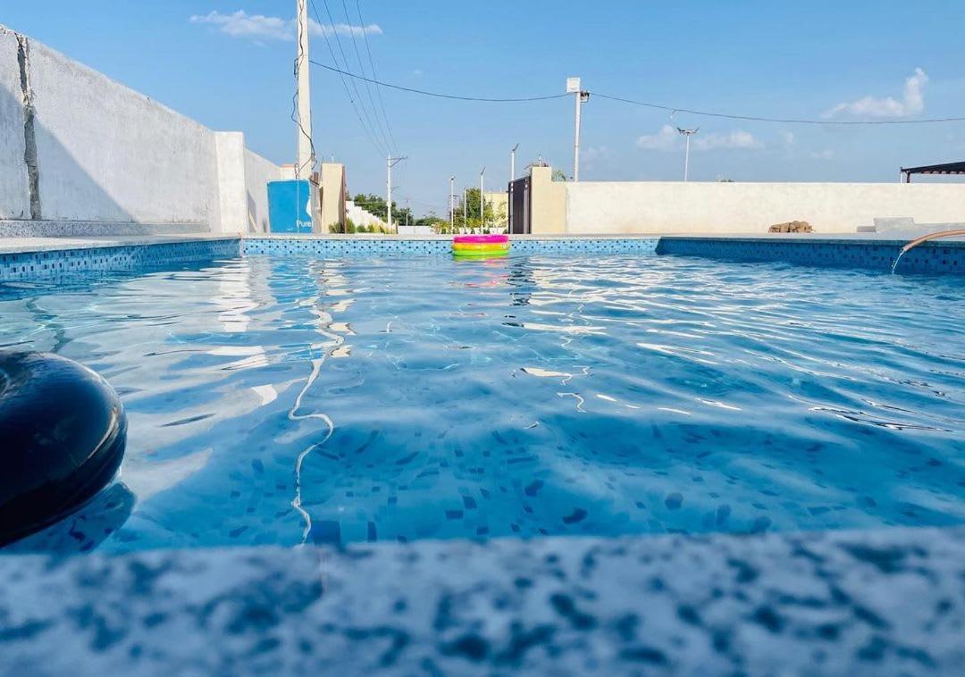 Aqua Lagoon Villa By Secret Turtle Pvt Pool Private Lawn Secundurabad エクステリア 写真